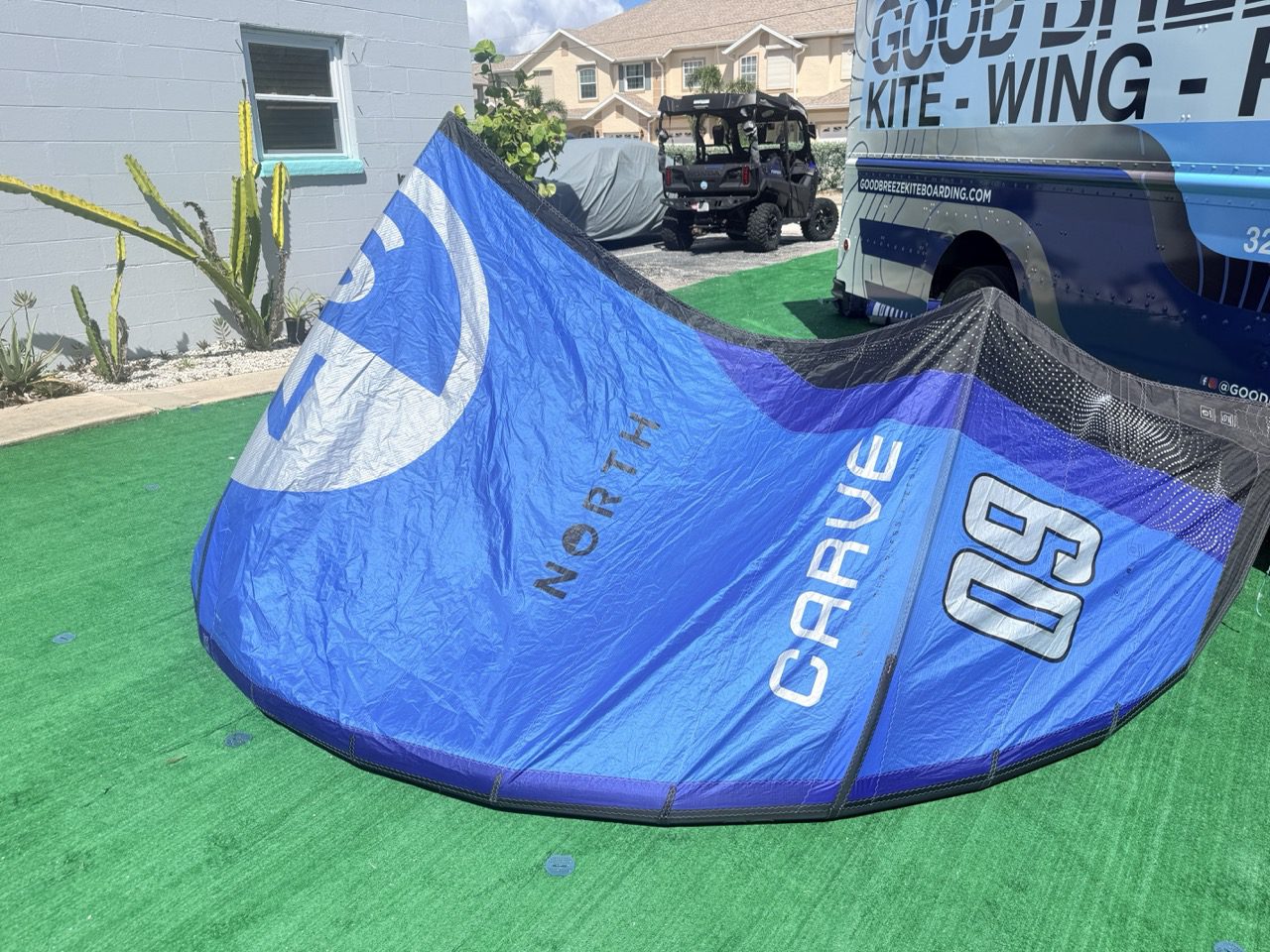 2025 North Carve 9m Kite - Image 3