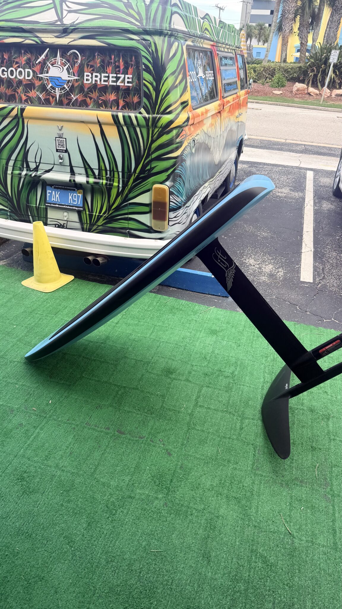 Used LiftX 5'2 Efoil - Image 3