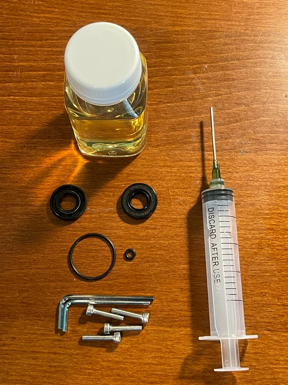 Lift Oil Change and Lip Seal Kit - Image 5