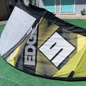 Used Ozone Edge V8 9m Kite
