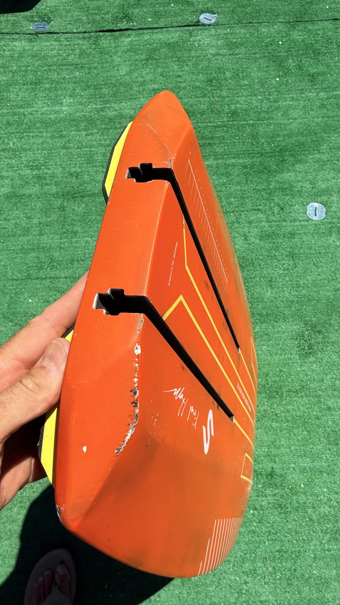 Used Slingshot Hope Craft V3 14L 100cm Foil Board - Image 2