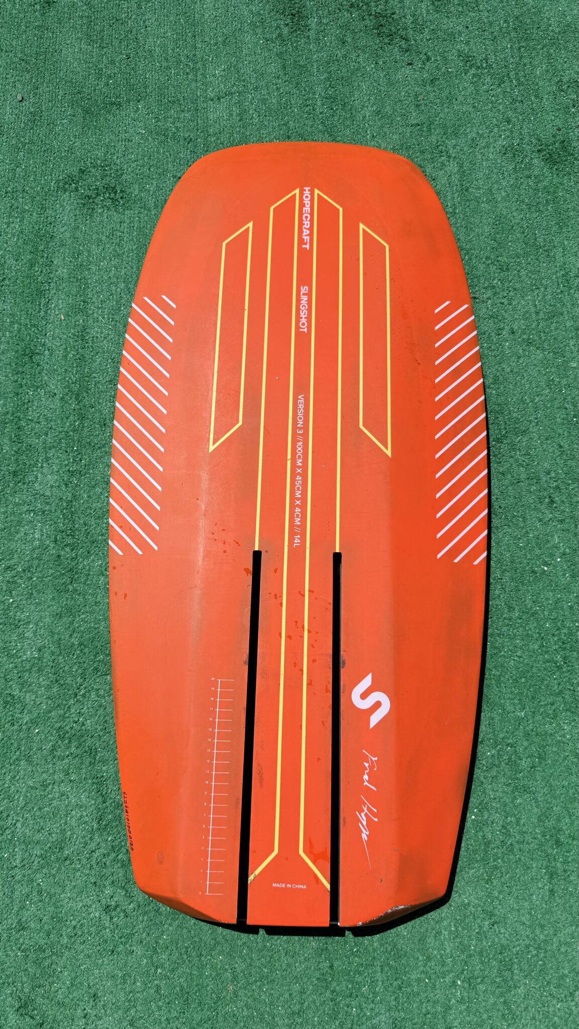 Used Slingshot Hope Craft V3 14L 100cm Foil Board