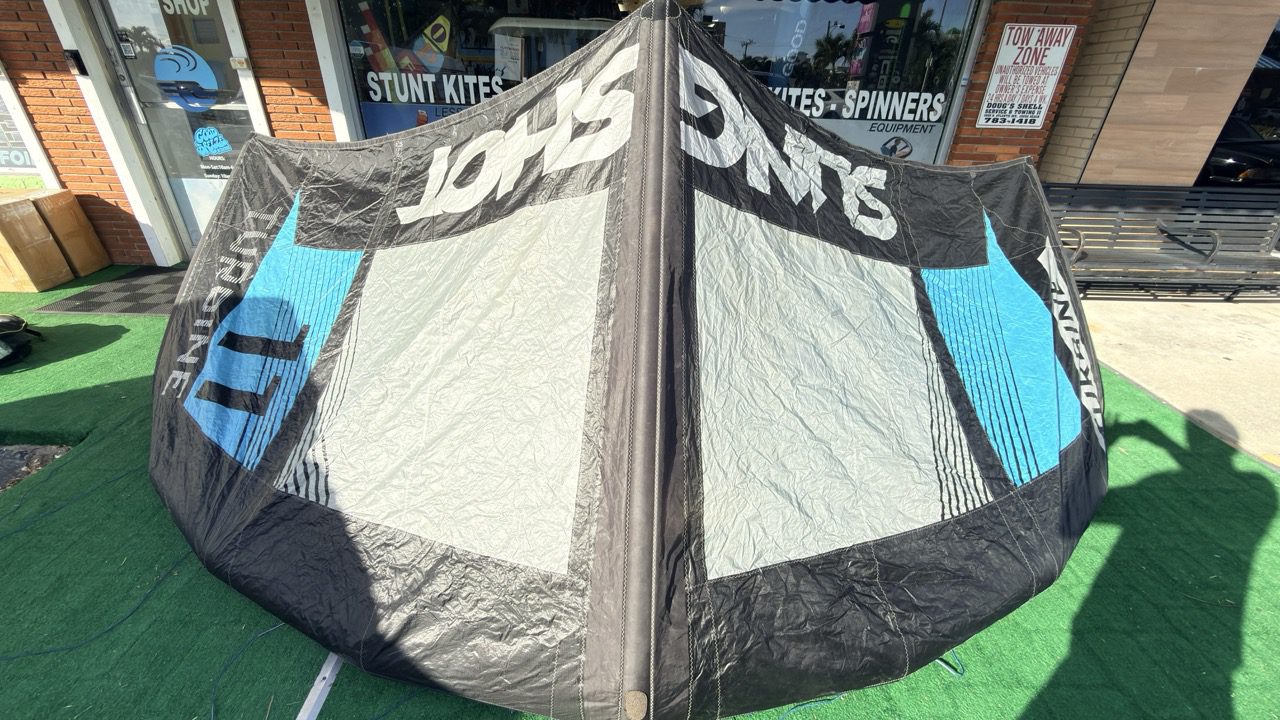 2017 Slingshot Turbine 11m Kite Used - Image 8