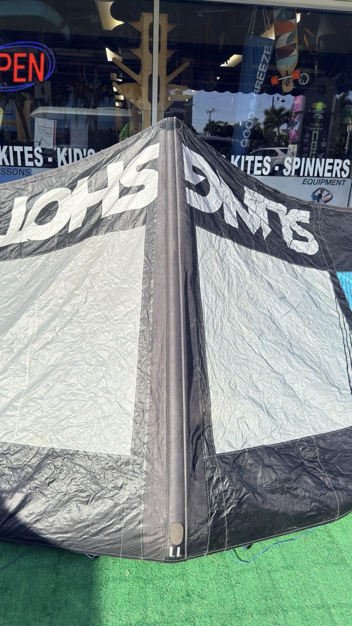 2017 Slingshot Turbine 11m Kite Used - Image 6