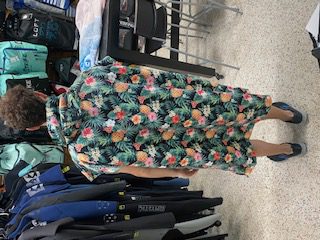 Good Breeze Changing Beach Poncho - Image 4