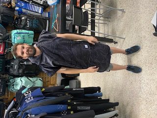 Good Breeze Changing Beach Poncho - Image 7