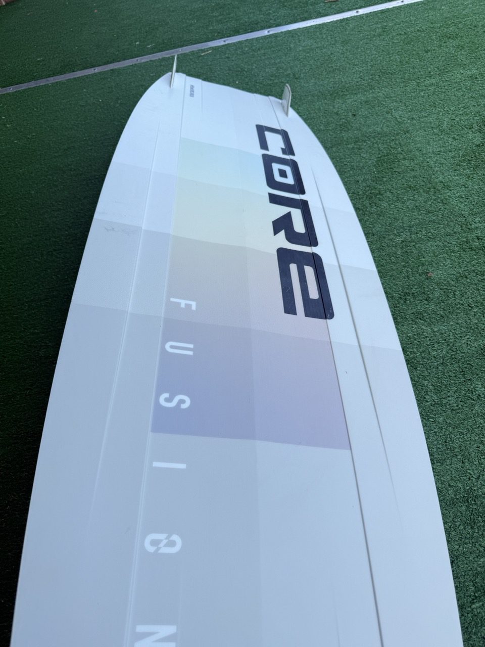 Used Core Fusion 5 141cm Kiteboard w/ Union Bindings - Image 5